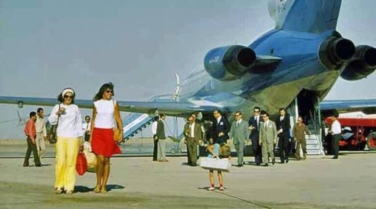 Afganistán Antes de los Talibanes: Un País de Modernización y Cultura en Transición